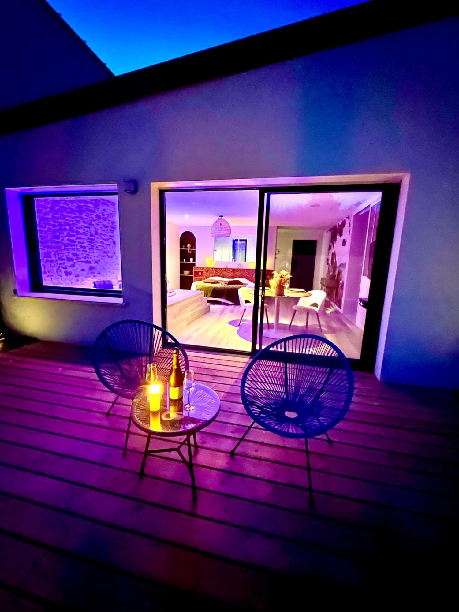 Les Suites Du Payre - Suite Romance Saint-Hilaire-de-Talmont Екстериор снимка