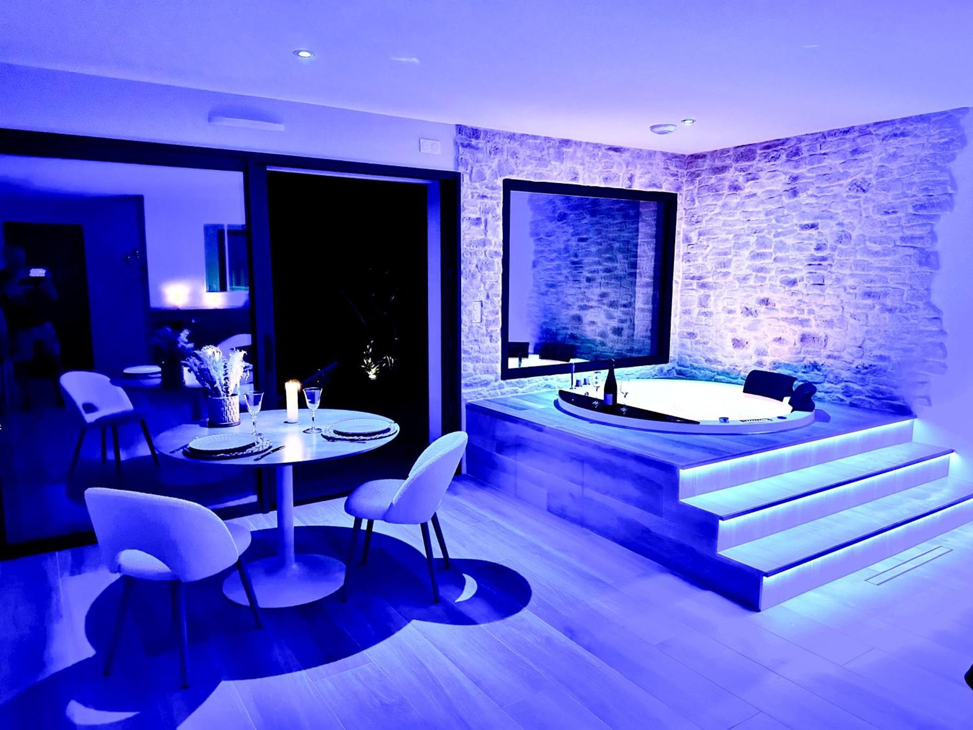 Les Suites Du Payre - Suite Romance Saint-Hilaire-de-Talmont Екстериор снимка