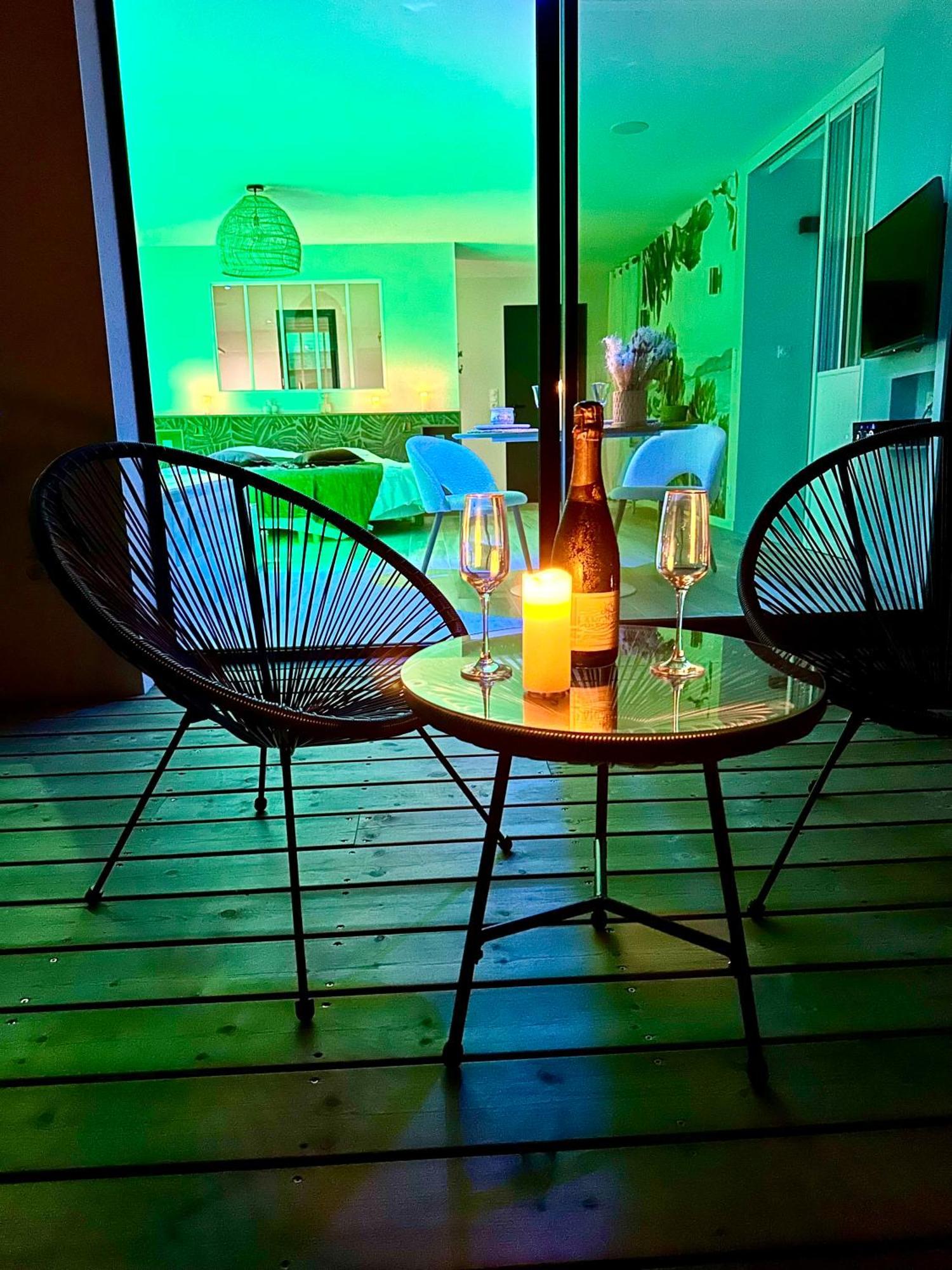 Les Suites Du Payre - Suite Romance Saint-Hilaire-de-Talmont Екстериор снимка