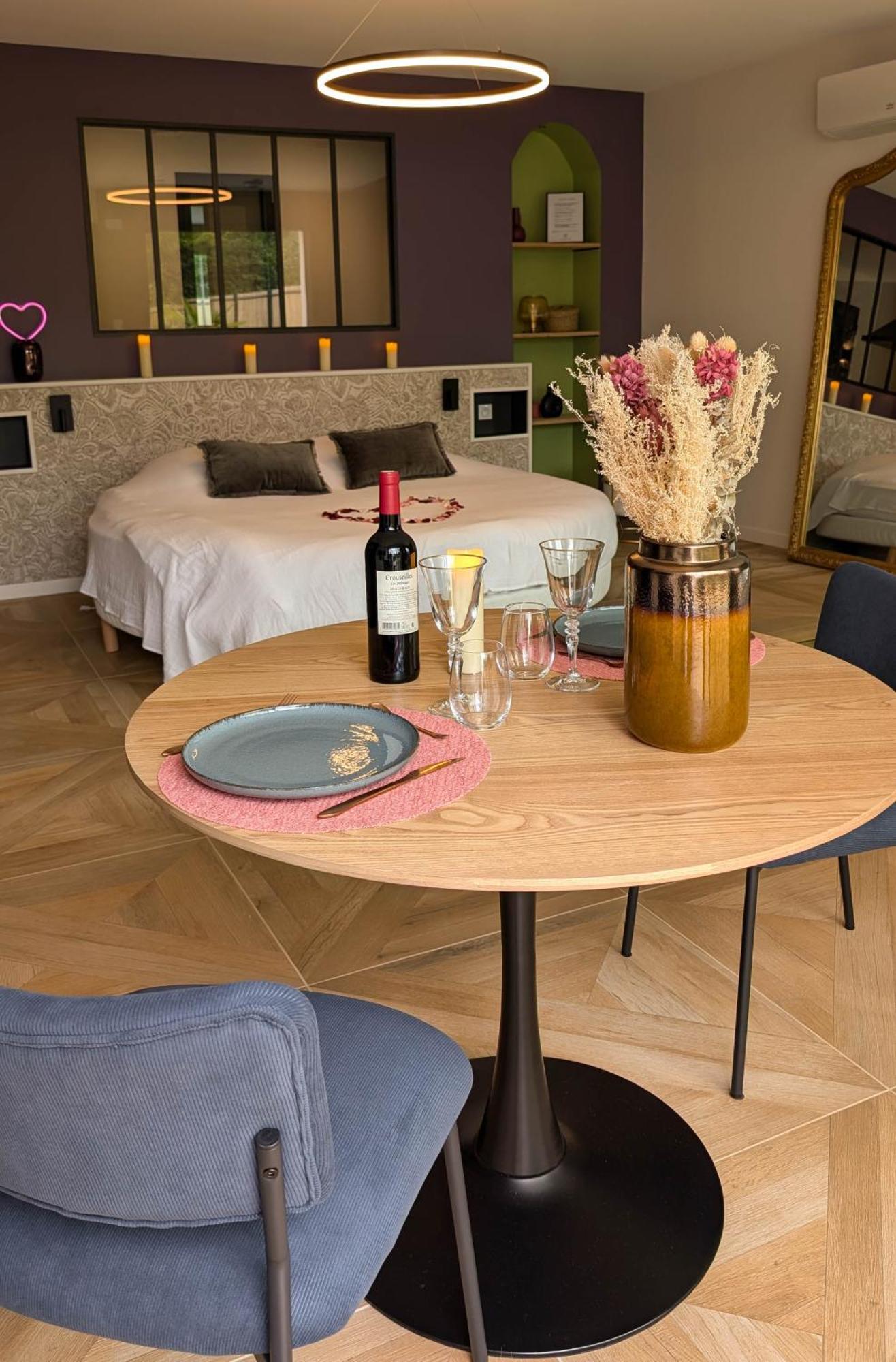 Les Suites Du Payre - Suite Romance Saint-Hilaire-de-Talmont Екстериор снимка