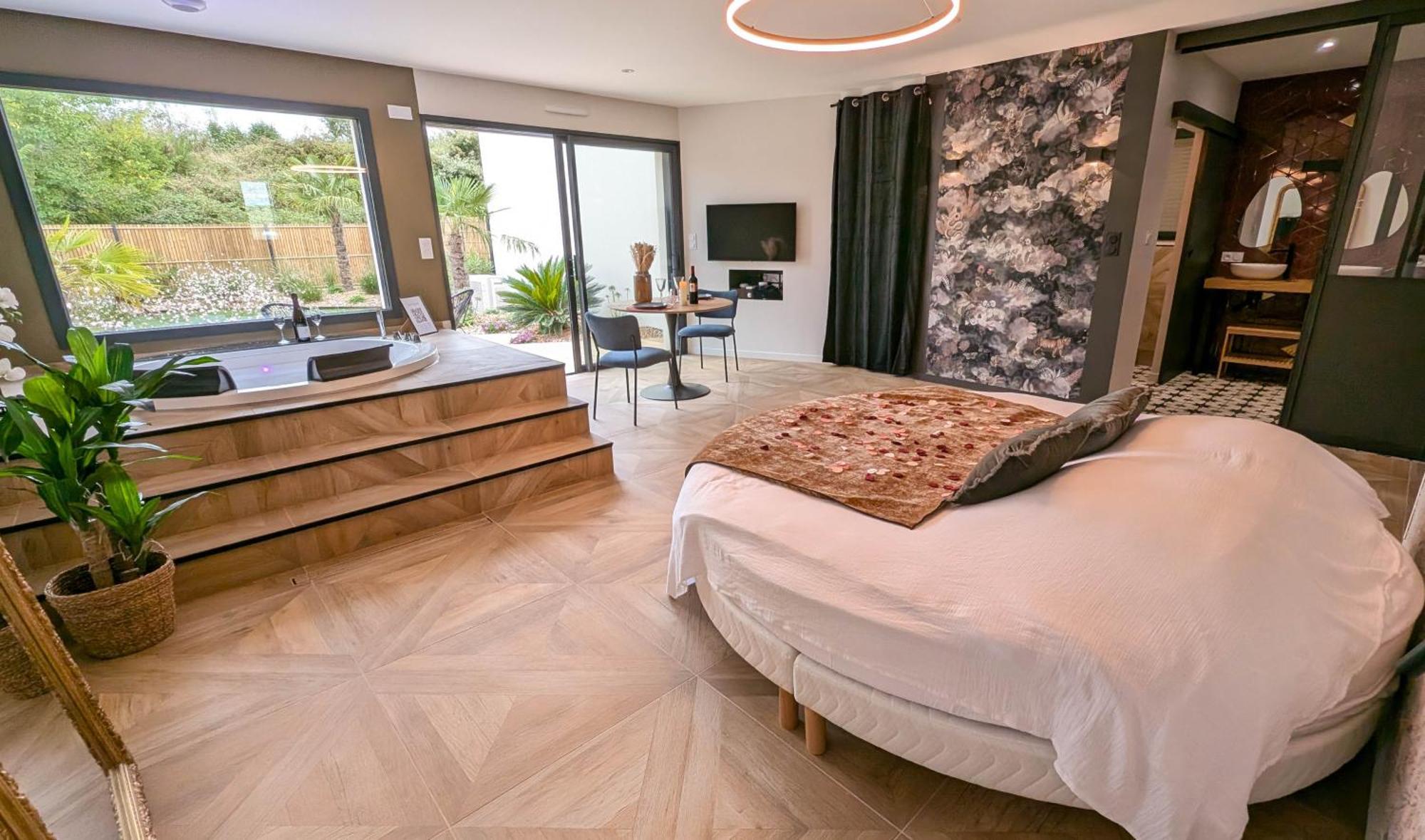 Les Suites Du Payre - Suite Romance Saint-Hilaire-de-Talmont Екстериор снимка