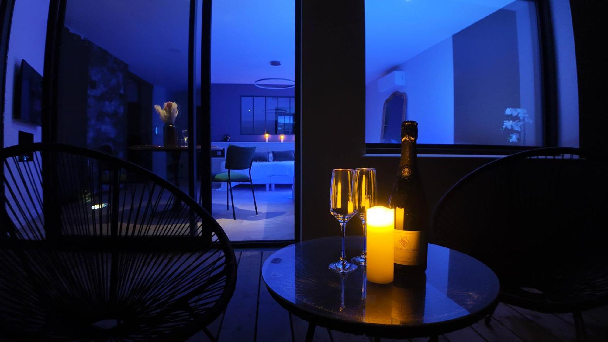 Les Suites Du Payre - Suite Romance Saint-Hilaire-de-Talmont Екстериор снимка