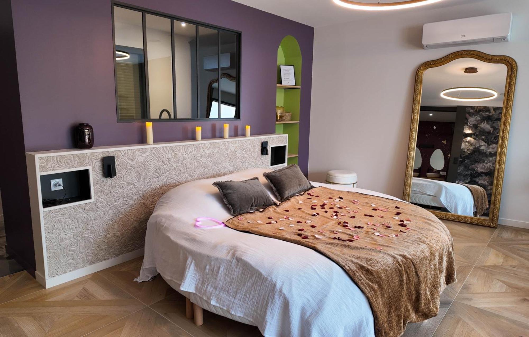 Les Suites Du Payre - Suite Romance Saint-Hilaire-de-Talmont Екстериор снимка